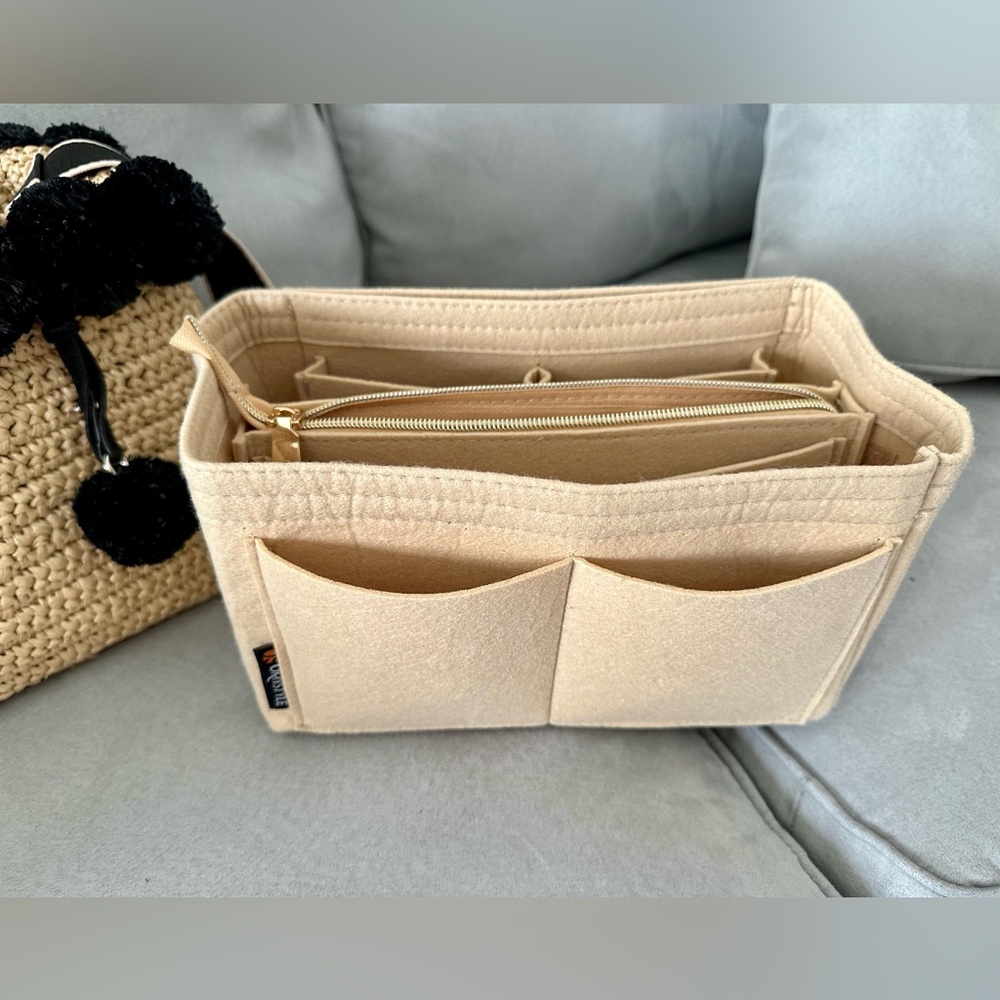 Prada raffia Pom Pom limited edition tote with unbranded canvas strap - Picture 15 of 16